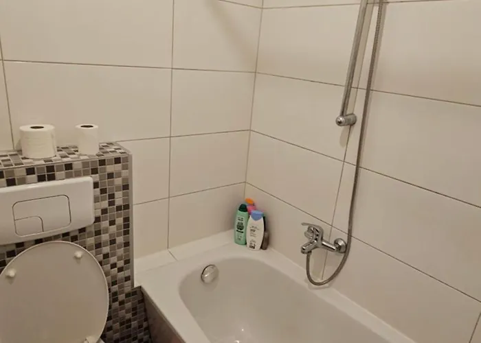 Calling-oase In Lage Apartamento Berlim